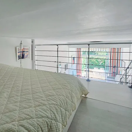 Superbe Dans Cadre D'exception-piscine, Tennis Et Privee Lejlighed Bandol