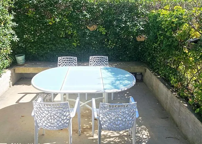 Superbe Dans Cadre D'exception-piscine, Tennis Et Privee Апартаменты